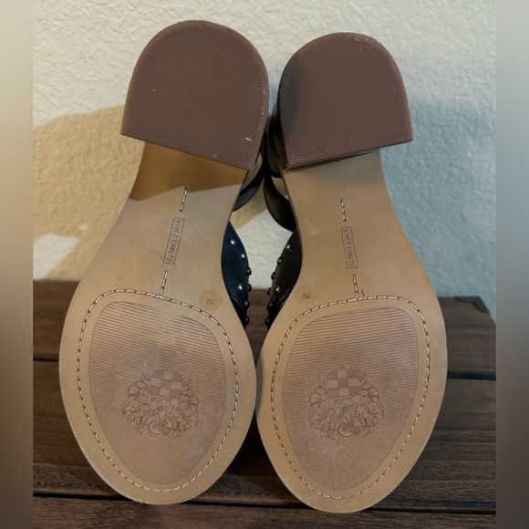 Vince Camuto Keresha Black Leather Studded Open Toe Sandals Pristine Size 7 - Picture 10 of 14